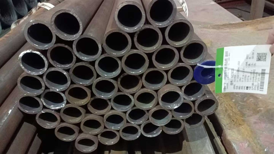 Tuburi fără probleme de căldură - Oțeluri rezistente